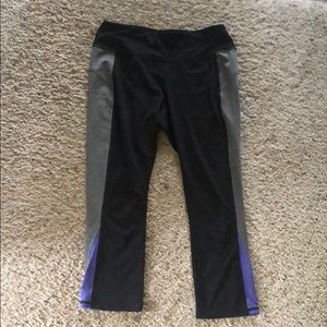 Athletic Leggings (cropped)